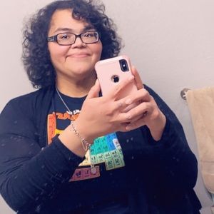 Meet your Posher, Emma